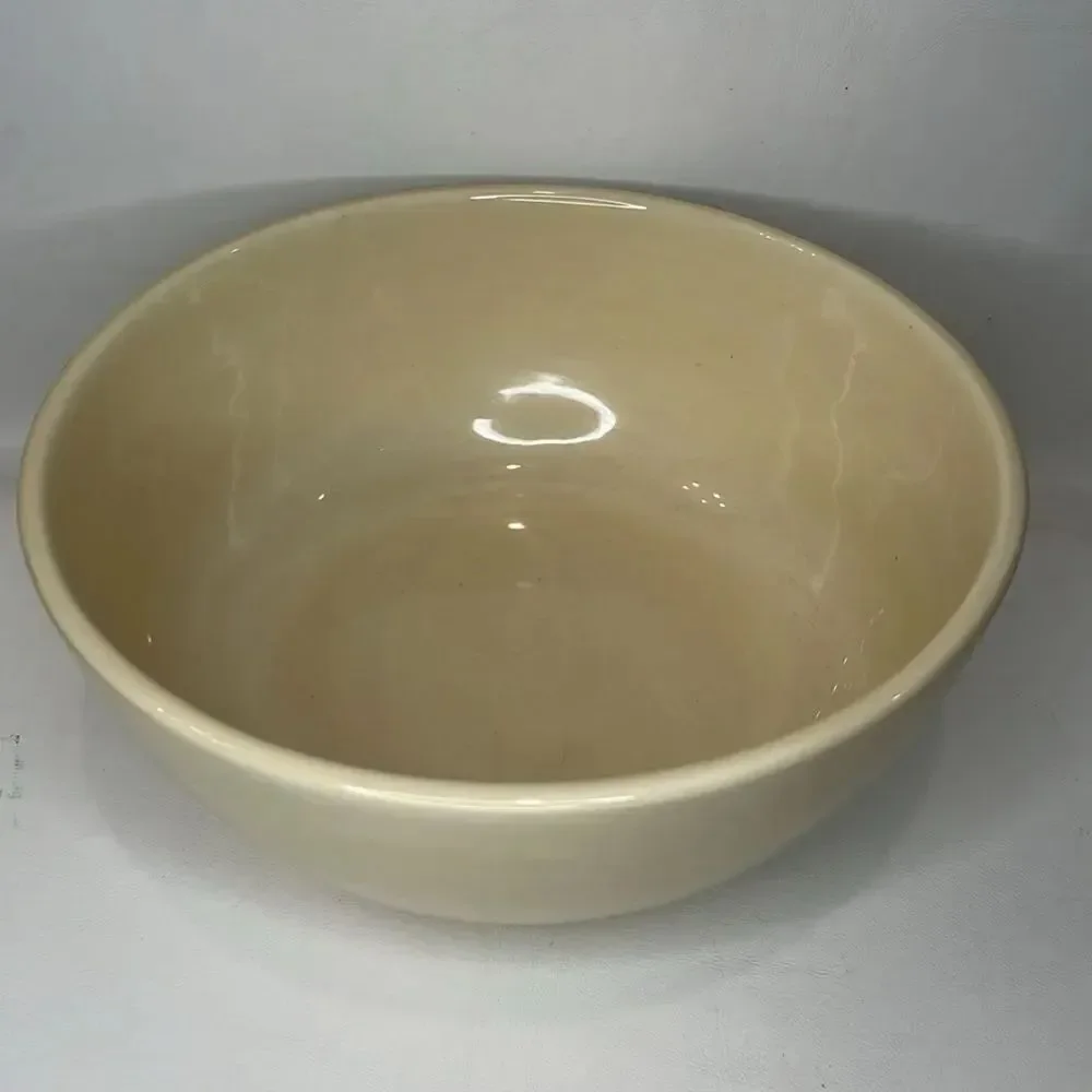 Potterybarn Sausalito Serving Bowl 10 In Round 4 In Tall Cream Country Cooking